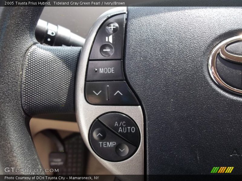 Tideland Gray Green Pearl / Ivory/Brown 2005 Toyota Prius Hybrid