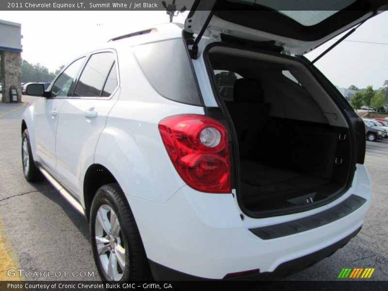 Summit White / Jet Black 2011 Chevrolet Equinox LT