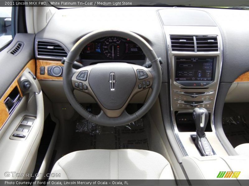 White Platinum Tri-Coat / Medium Light Stone 2011 Lincoln MKX FWD