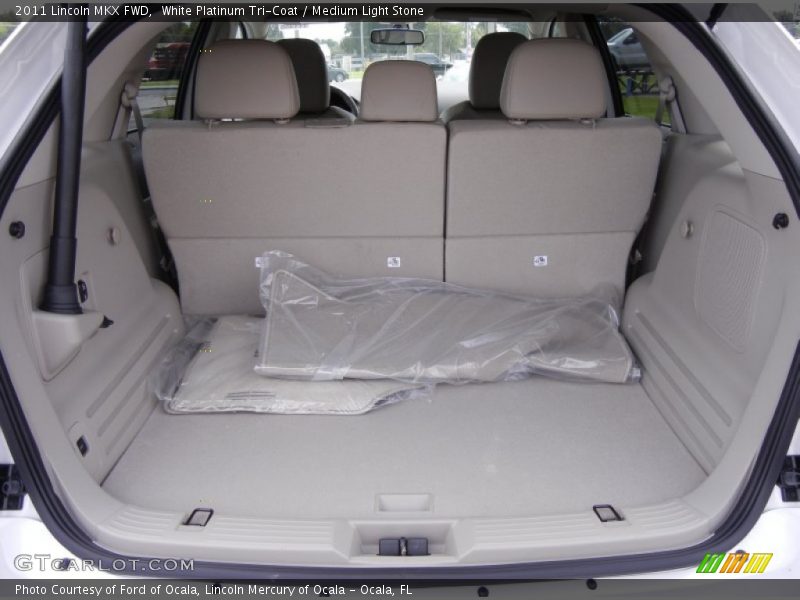 White Platinum Tri-Coat / Medium Light Stone 2011 Lincoln MKX FWD