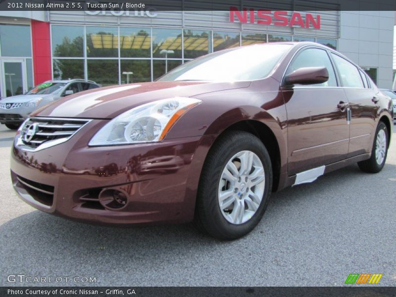 Tuscan Sun / Blonde 2012 Nissan Altima 2.5 S
