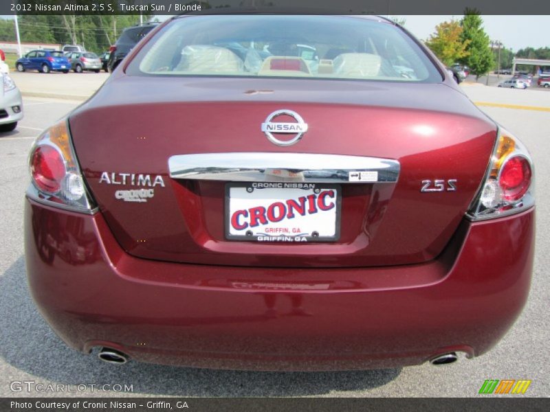 Tuscan Sun / Blonde 2012 Nissan Altima 2.5 S