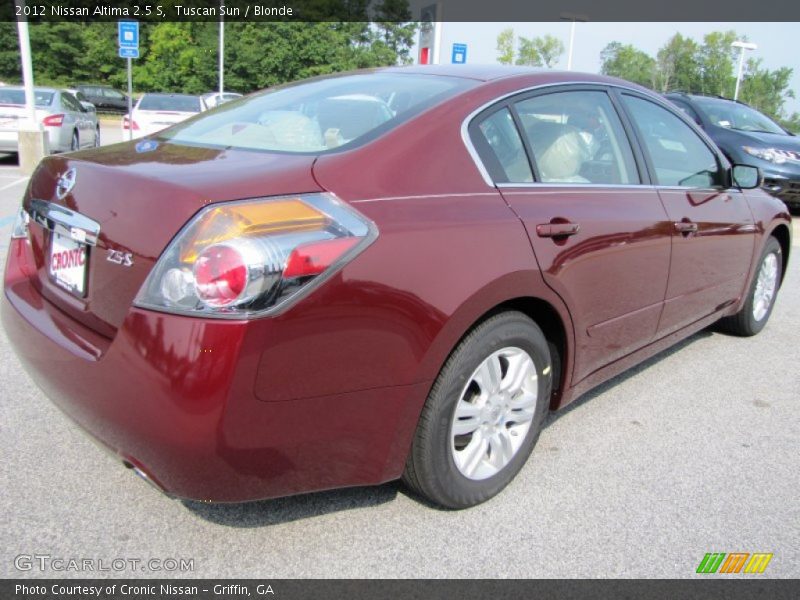 Tuscan Sun / Blonde 2012 Nissan Altima 2.5 S