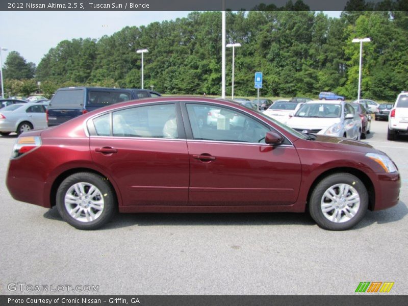 Tuscan Sun / Blonde 2012 Nissan Altima 2.5 S