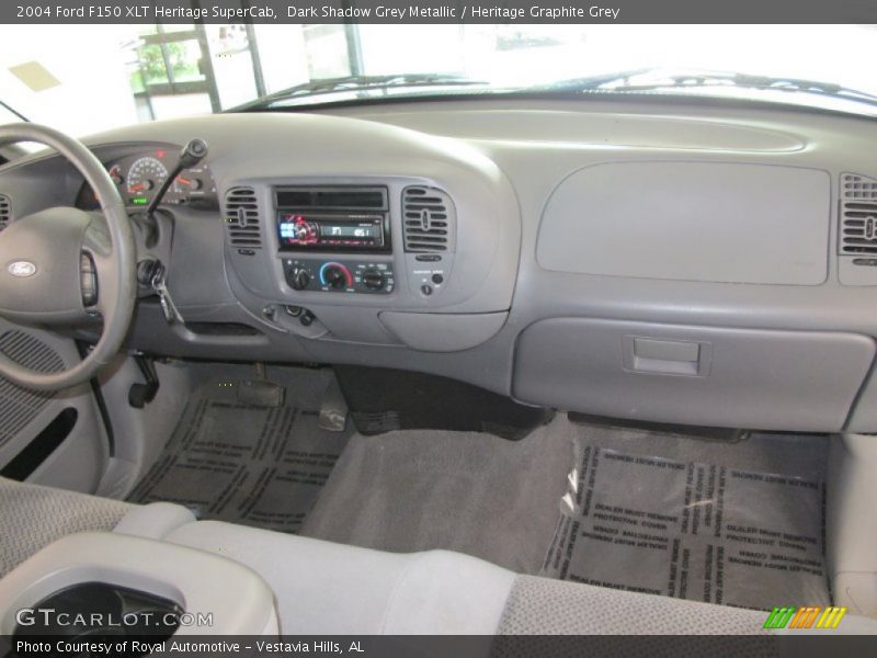 Dashboard of 2004 F150 XLT Heritage SuperCab