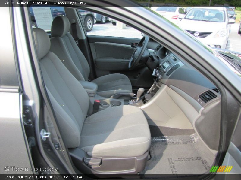 Willow Gray / Gray 2010 Hyundai Sonata GLS