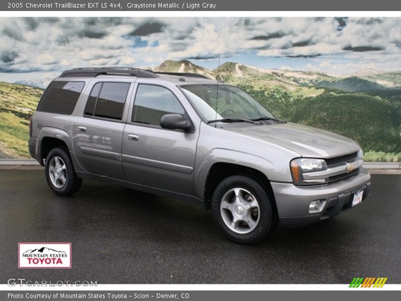 Graystone Metallic / Light Gray 2005 Chevrolet TrailBlazer EXT LS 4x4