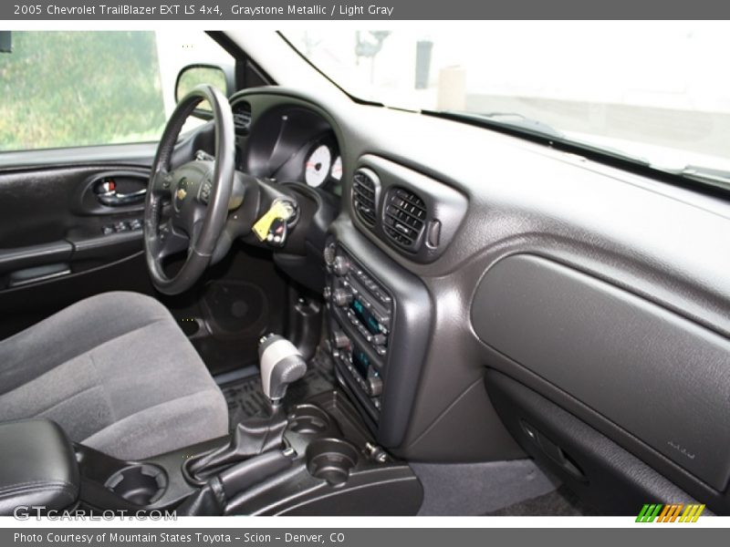 Graystone Metallic / Light Gray 2005 Chevrolet TrailBlazer EXT LS 4x4