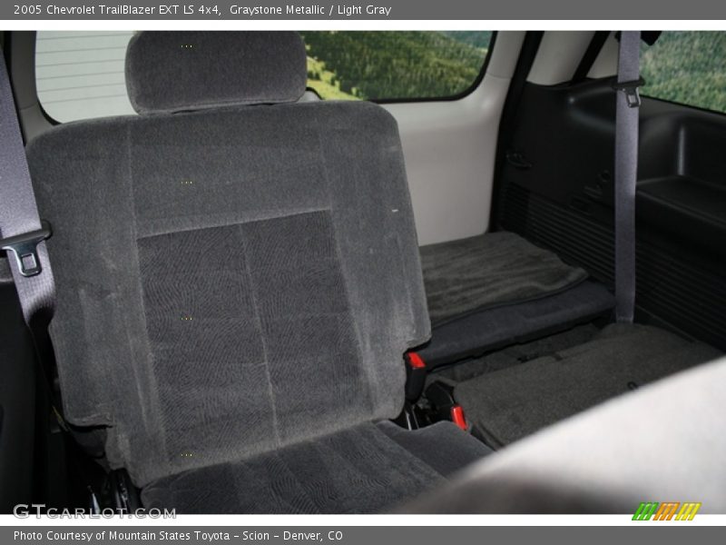 Graystone Metallic / Light Gray 2005 Chevrolet TrailBlazer EXT LS 4x4