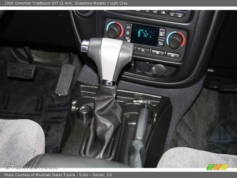 Graystone Metallic / Light Gray 2005 Chevrolet TrailBlazer EXT LS 4x4