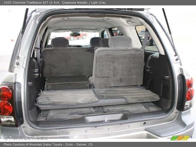 Graystone Metallic / Light Gray 2005 Chevrolet TrailBlazer EXT LS 4x4