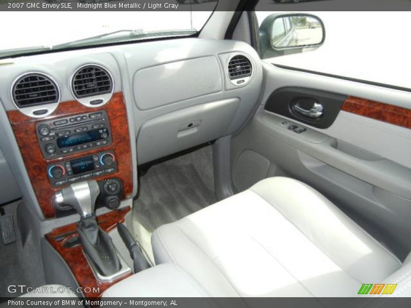 Midnight Blue Metallic / Light Gray 2007 GMC Envoy SLE
