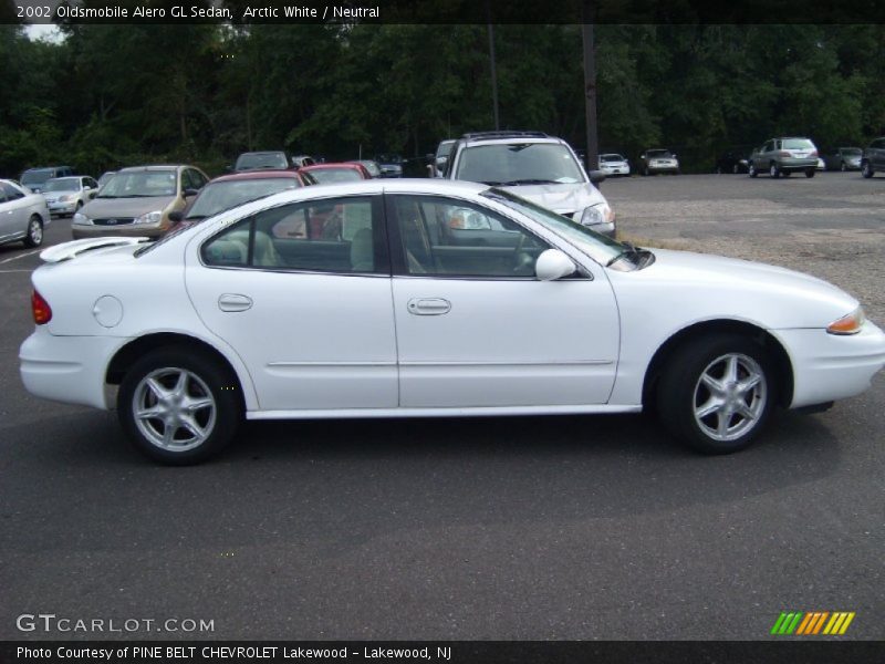Arctic White / Neutral 2002 Oldsmobile Alero GL Sedan