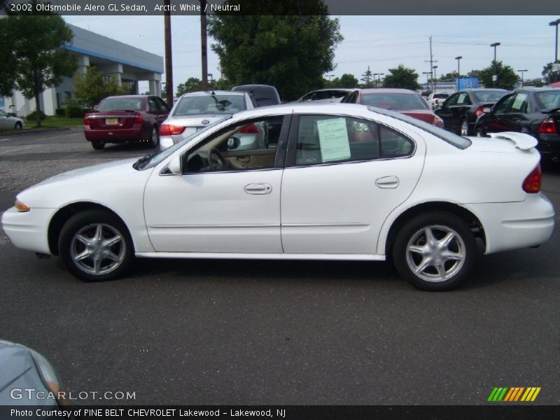 Arctic White / Neutral 2002 Oldsmobile Alero GL Sedan