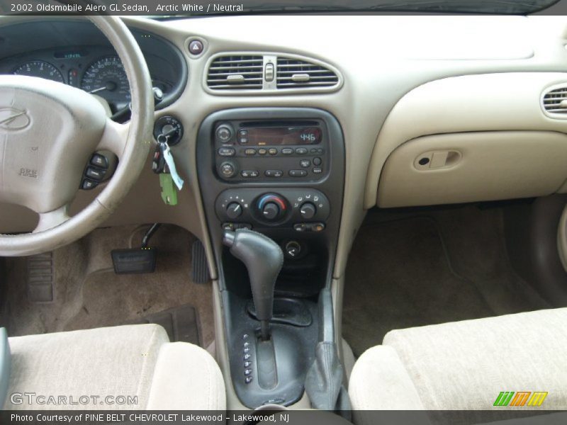 Arctic White / Neutral 2002 Oldsmobile Alero GL Sedan