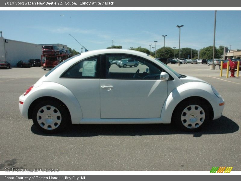 Candy White / Black 2010 Volkswagen New Beetle 2.5 Coupe