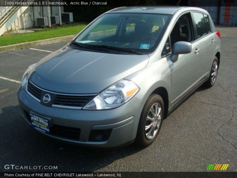 Arctic Blue / Charcoal 2009 Nissan Versa 1.8 S Hatchback