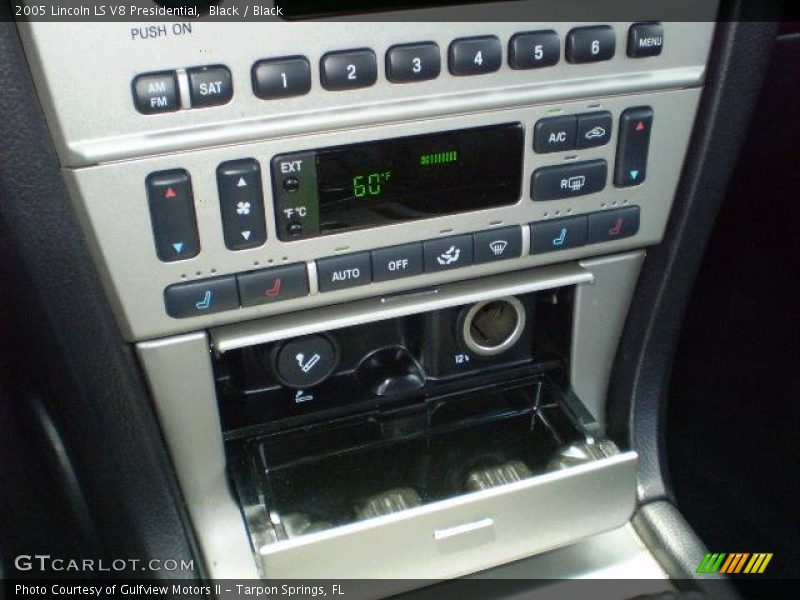 Black / Black 2005 Lincoln LS V8 Presidential
