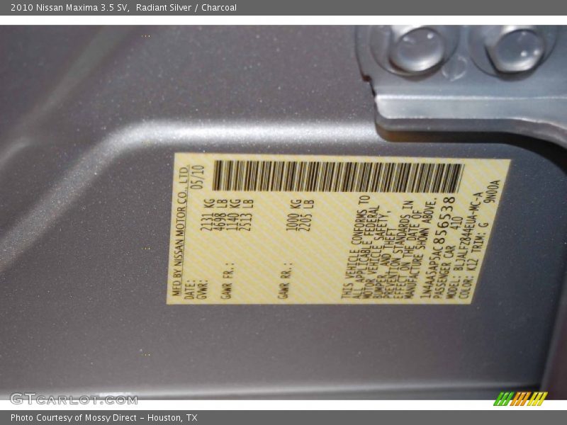 Radiant Silver / Charcoal 2010 Nissan Maxima 3.5 SV