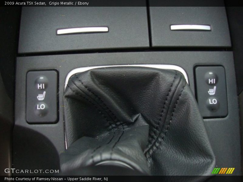 Controls of 2009 TSX Sedan