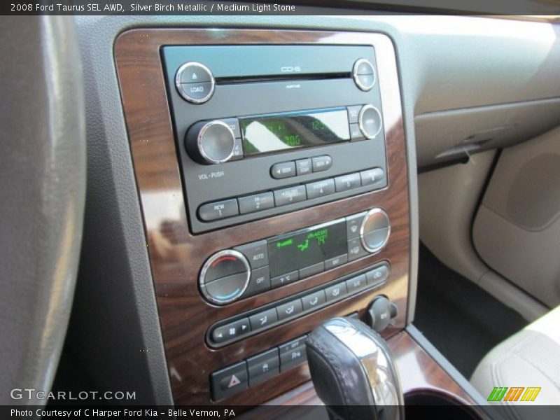 Audio System of 2008 Taurus SEL AWD
