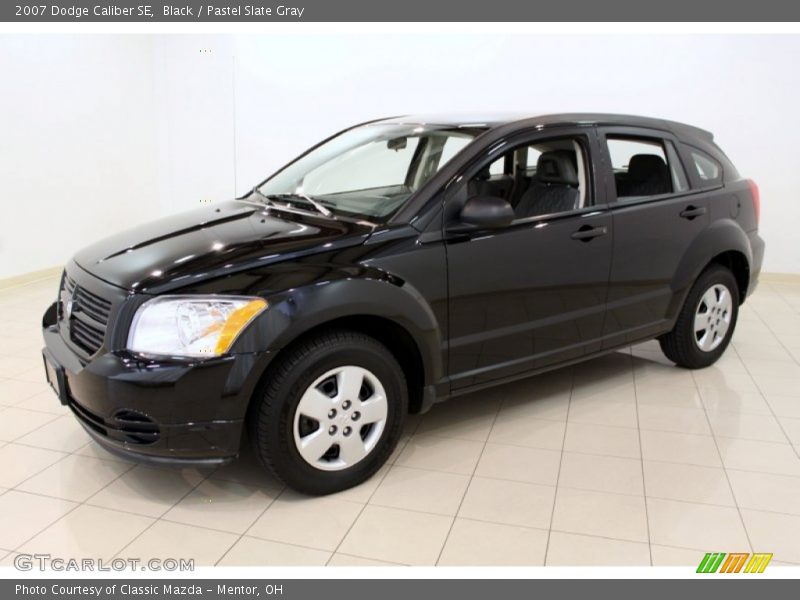 Black / Pastel Slate Gray 2007 Dodge Caliber SE
