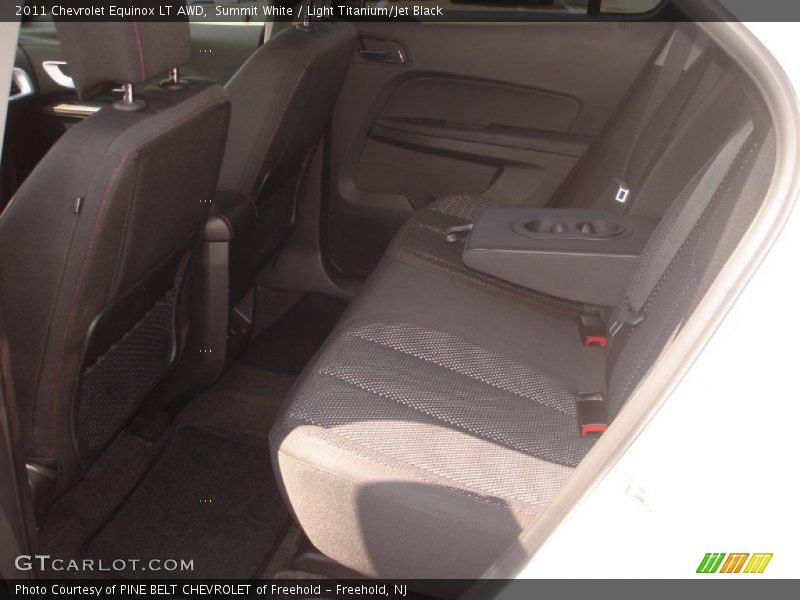 Summit White / Light Titanium/Jet Black 2011 Chevrolet Equinox LT AWD