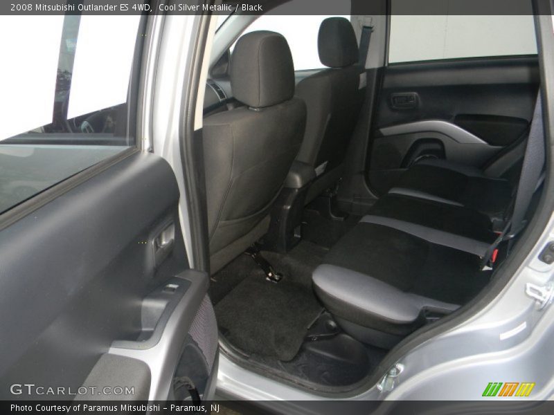  2008 Outlander ES 4WD Black Interior