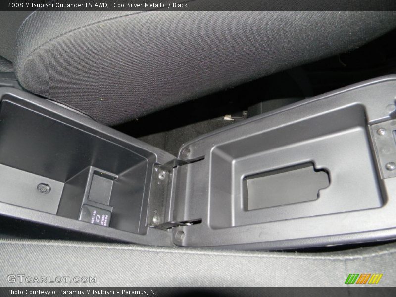 Cool Silver Metallic / Black 2008 Mitsubishi Outlander ES 4WD