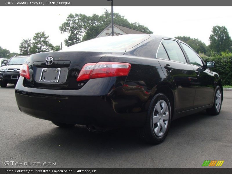 Black / Bisque 2009 Toyota Camry LE