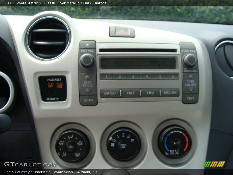 Audio System of 2010 Matrix S