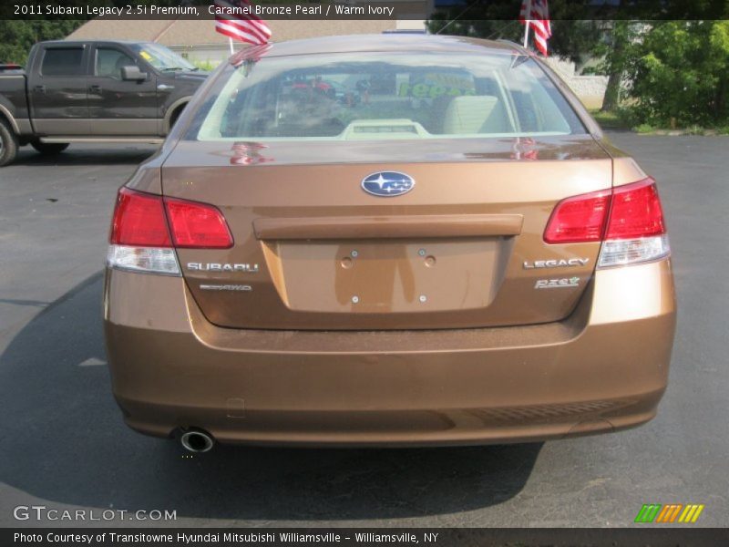 Caramel Bronze Pearl / Warm Ivory 2011 Subaru Legacy 2.5i Premium