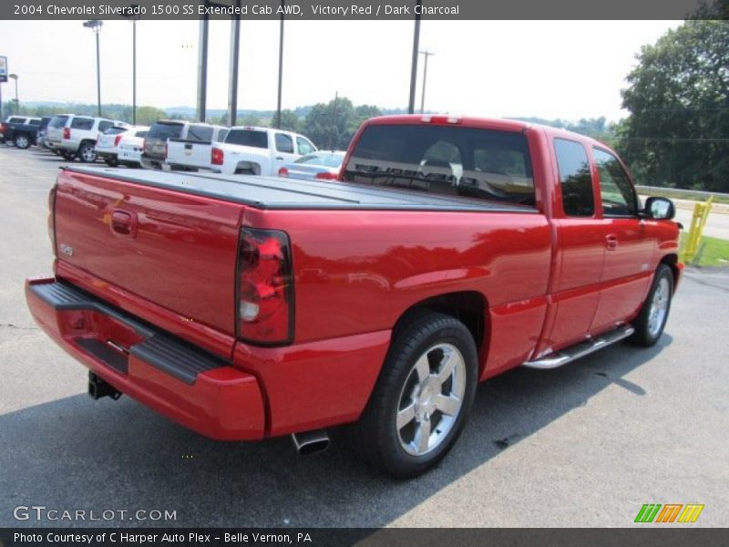 Victory Red / Dark Charcoal 2004 Chevrolet Silverado 1500 SS Extended Cab AWD
