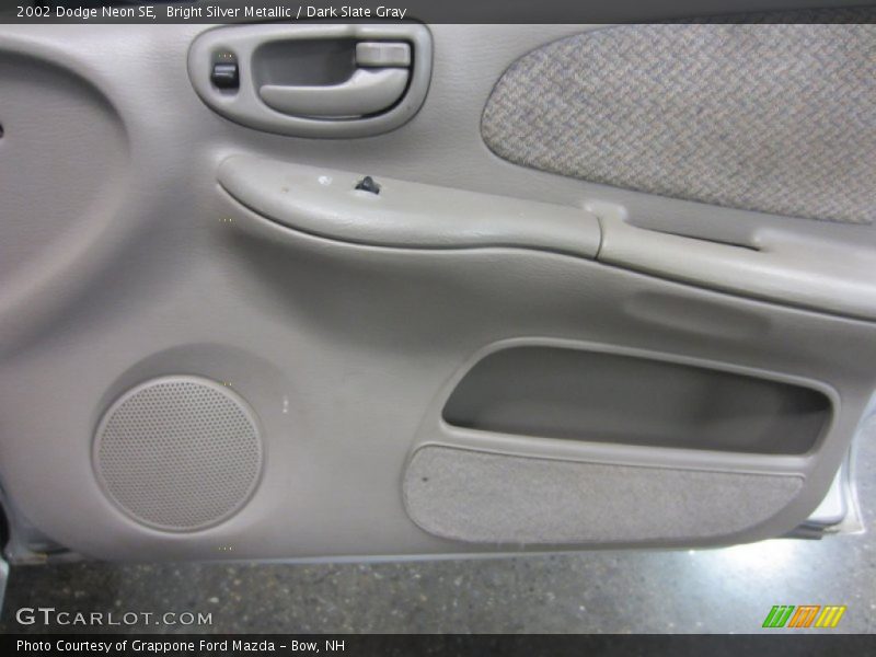 Bright Silver Metallic / Dark Slate Gray 2002 Dodge Neon SE