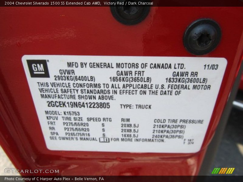 Victory Red / Dark Charcoal 2004 Chevrolet Silverado 1500 SS Extended Cab AWD
