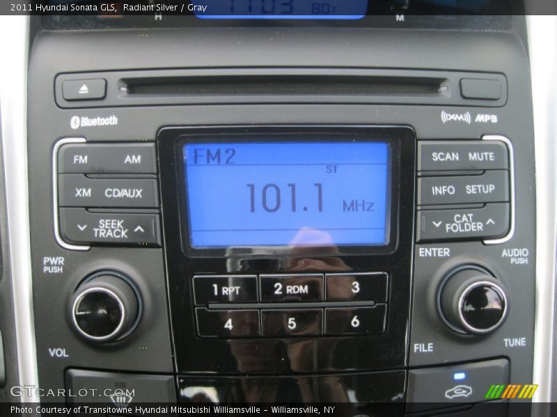 Radiant Silver / Gray 2011 Hyundai Sonata GLS