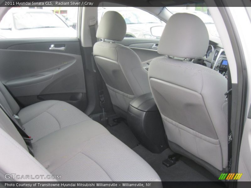 Radiant Silver / Gray 2011 Hyundai Sonata GLS