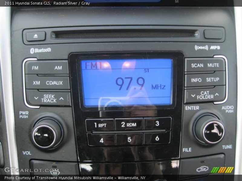 Radiant Silver / Gray 2011 Hyundai Sonata GLS