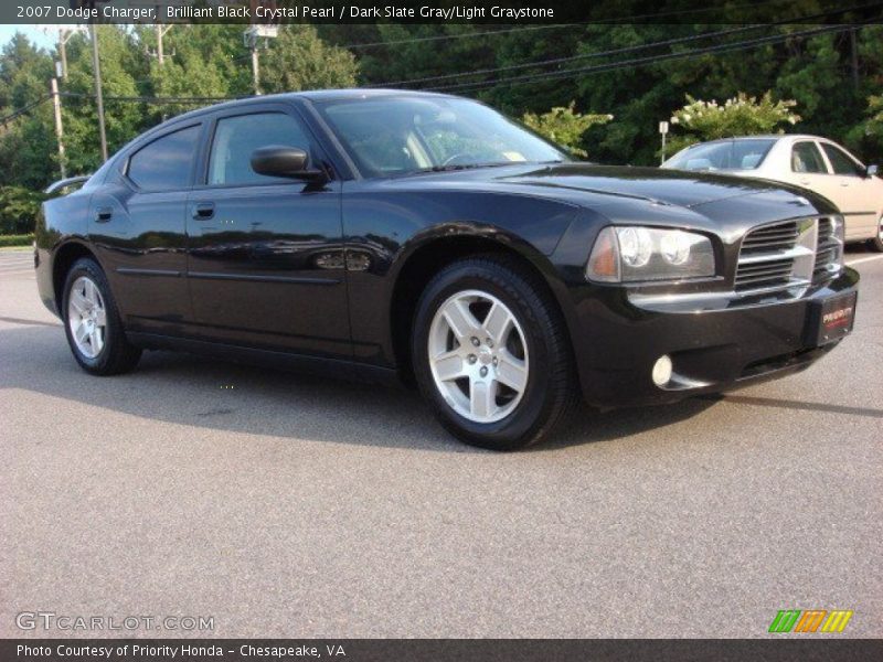 Brilliant Black Crystal Pearl / Dark Slate Gray/Light Graystone 2007 Dodge Charger