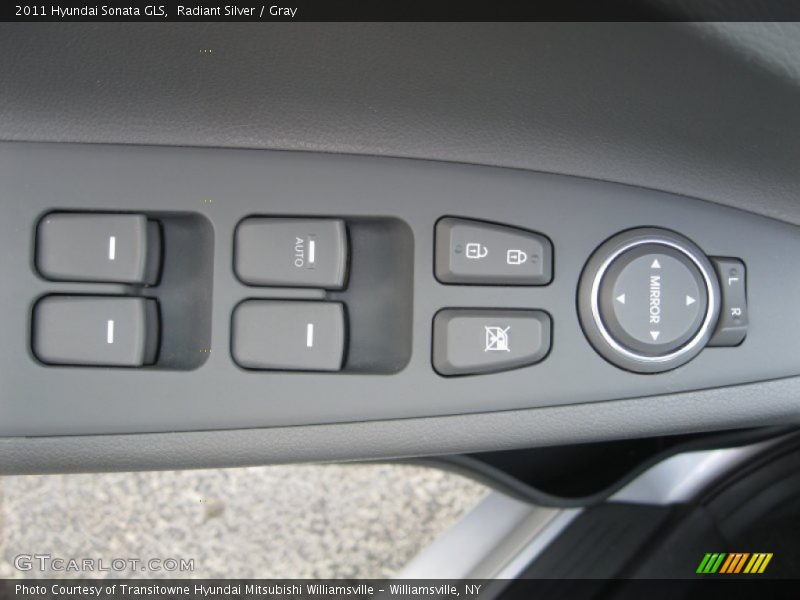 Radiant Silver / Gray 2011 Hyundai Sonata GLS