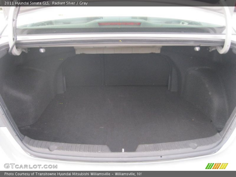 Radiant Silver / Gray 2011 Hyundai Sonata GLS