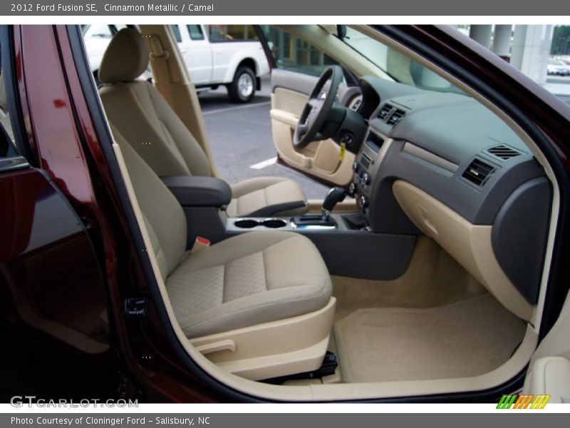 Cinnamon Metallic / Camel 2012 Ford Fusion SE