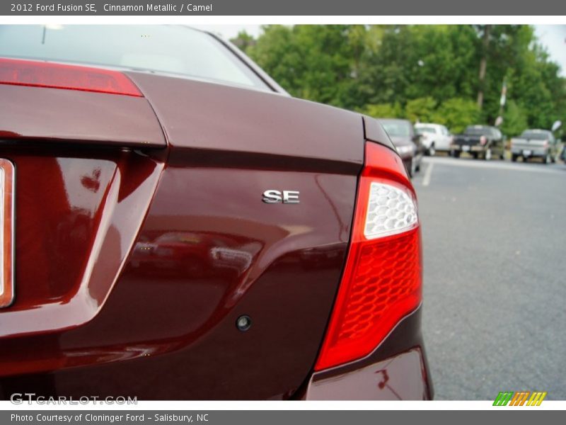 Cinnamon Metallic / Camel 2012 Ford Fusion SE