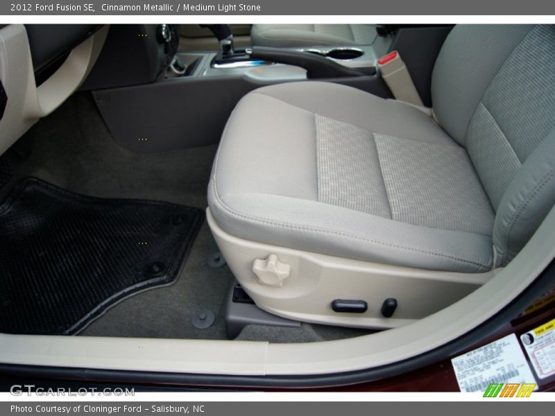 Cinnamon Metallic / Medium Light Stone 2012 Ford Fusion SE