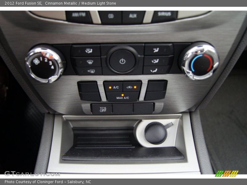 Cinnamon Metallic / Medium Light Stone 2012 Ford Fusion SE