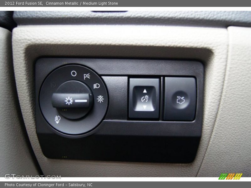 Cinnamon Metallic / Medium Light Stone 2012 Ford Fusion SE