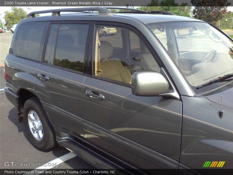 Riverock Green Metallic Mica / Gray 2000 Toyota Land Cruiser