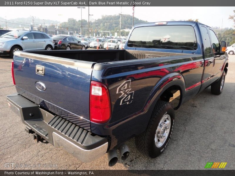 Dark Blue Pearl Metallic / Steel Gray 2011 Ford F250 Super Duty XLT SuperCab 4x4