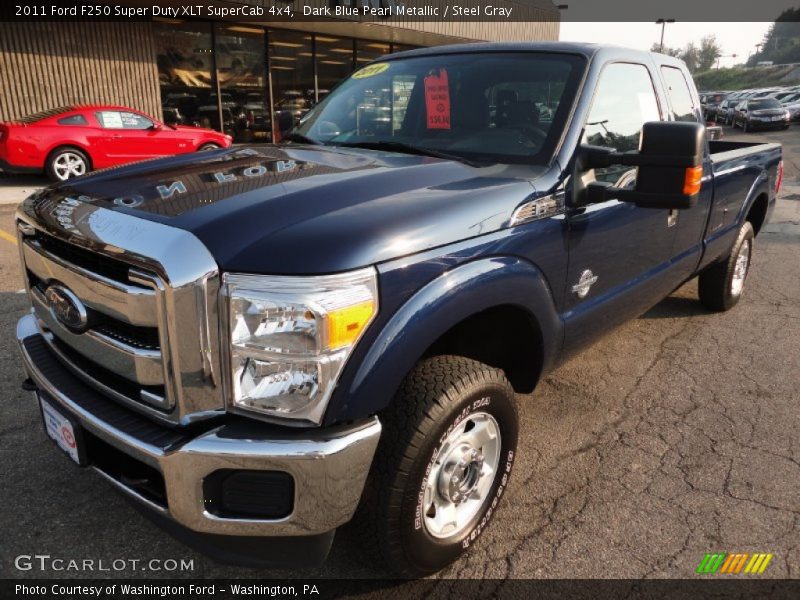 Dark Blue Pearl Metallic / Steel Gray 2011 Ford F250 Super Duty XLT SuperCab 4x4