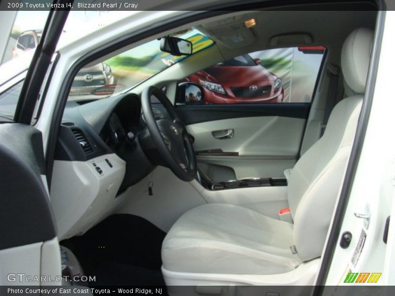 Blizzard Pearl / Gray 2009 Toyota Venza I4